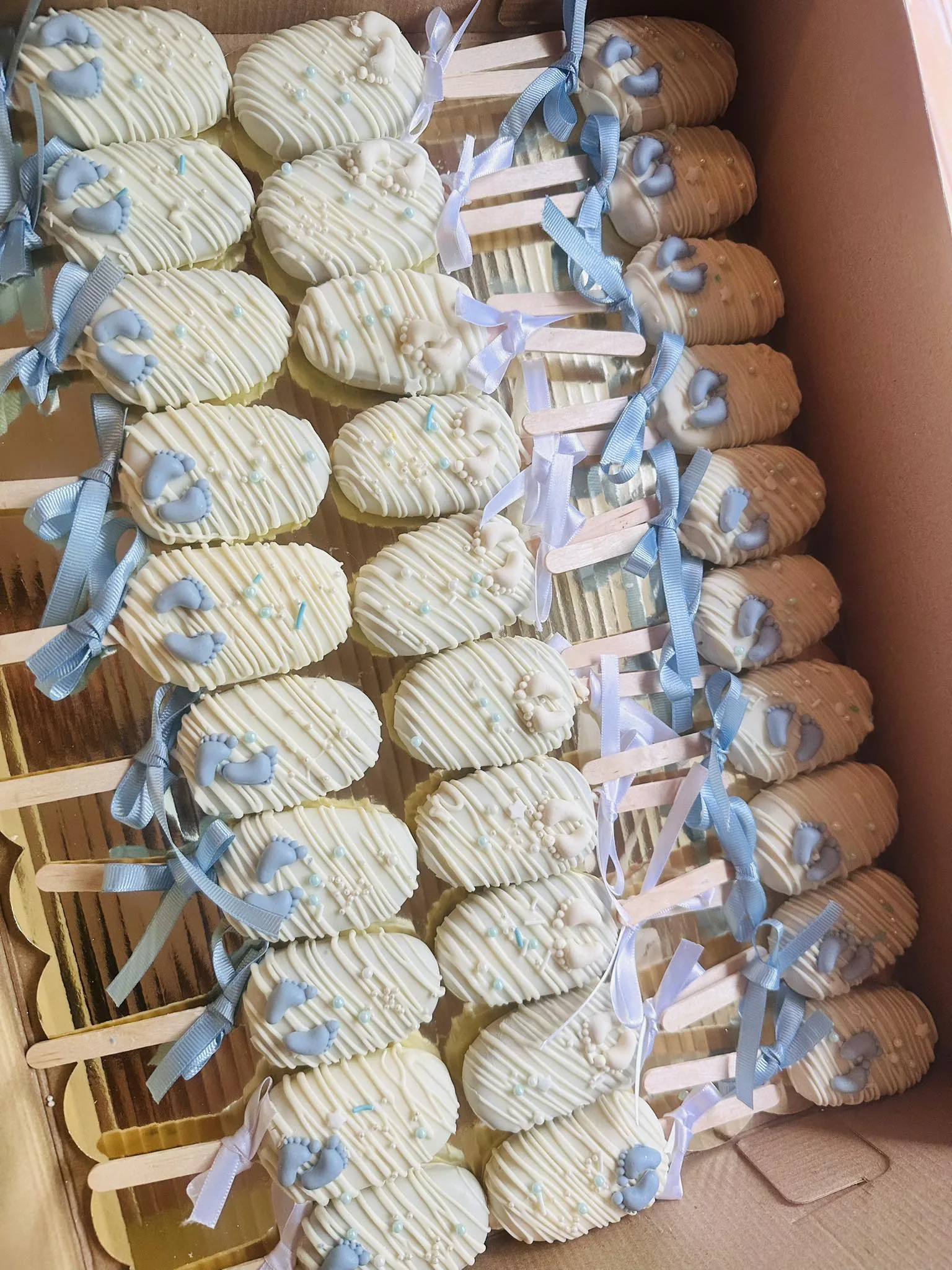 Custom cake handcrafted by Marta's Cakes in Jackson, New Jersey