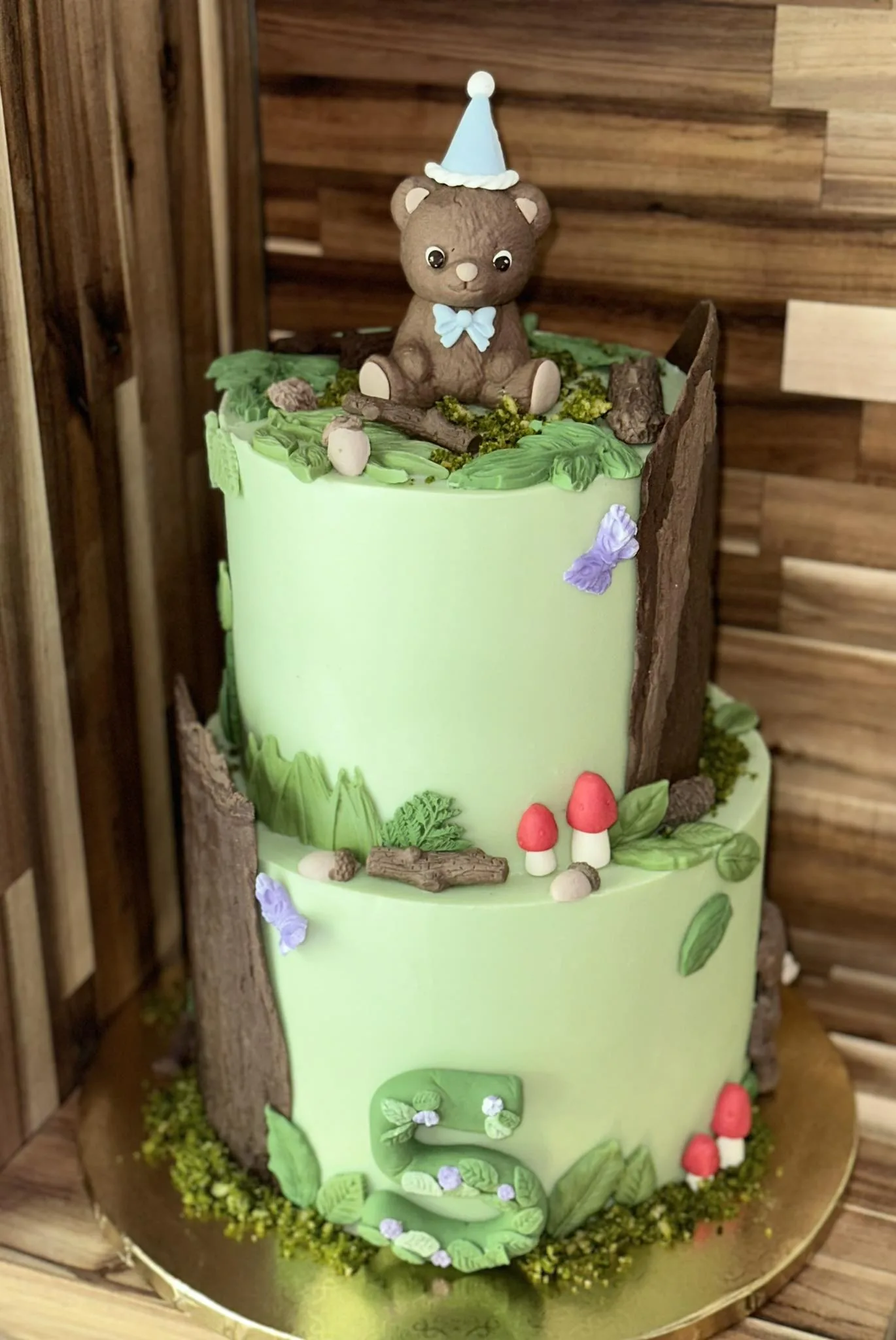 Custom cake handcrafted by Marta's Cakes in Jackson, New Jersey