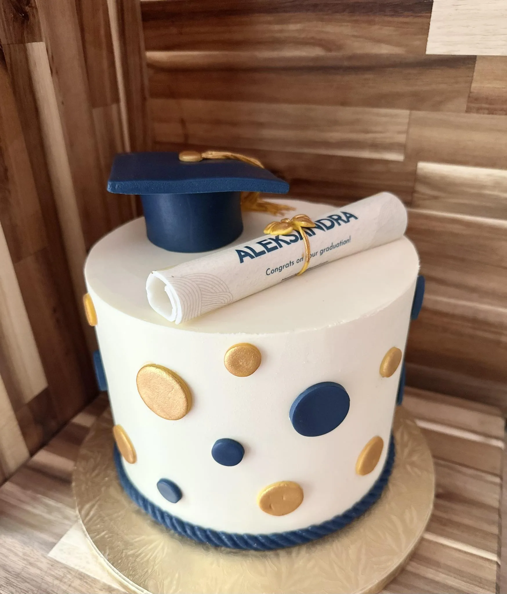 Custom cake handcrafted by Marta's Cakes in Jackson, New Jersey